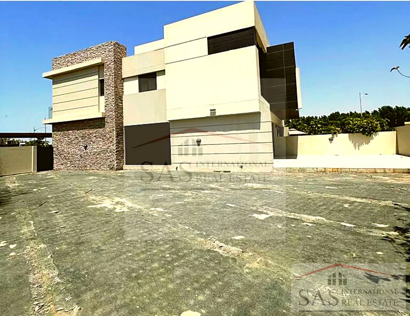 For Sale | Single Row Townhouse | Spacious Plot | Move-In Ready | Call Now!63972758924931110