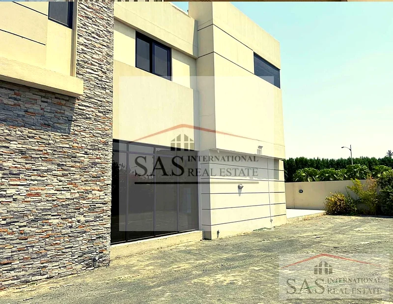 For Sale | Single Row Townhouse | Spacious Plot | Move-In Ready | Call Now!63972758924931112