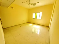 Lavish 1bhk good building near channai Restaurant