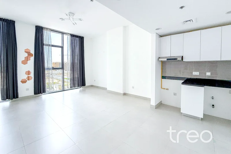 Spacious | Vacant Now | Prime Location63751303966465112