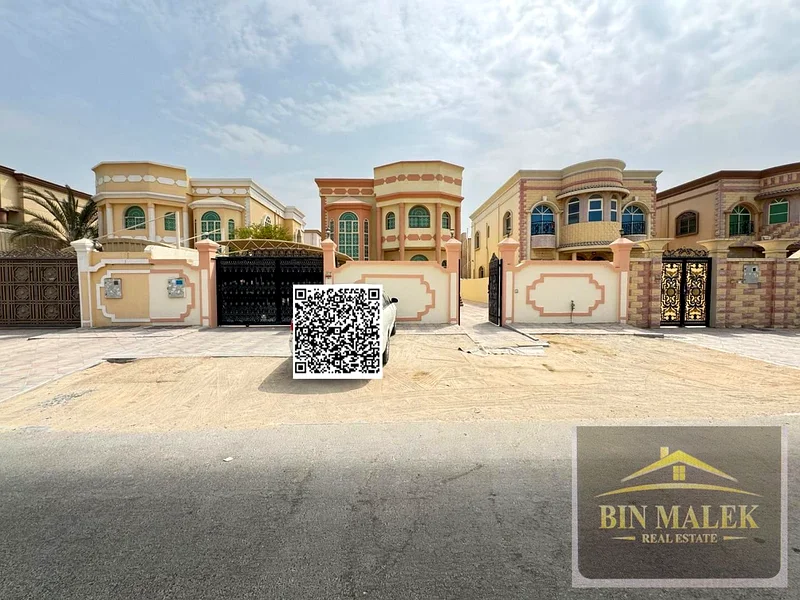 5 bedroom villa // prime location // close to sheikh ammar road //  close to all facilities //63878296906115110