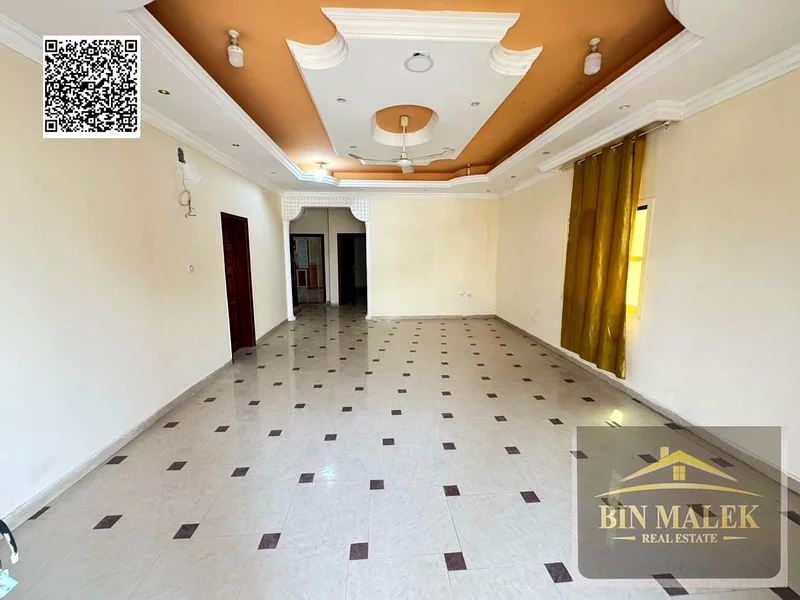 5 bedroom villa // prime location // close to sheikh ammar road //  close to all facilities //63878296906115114