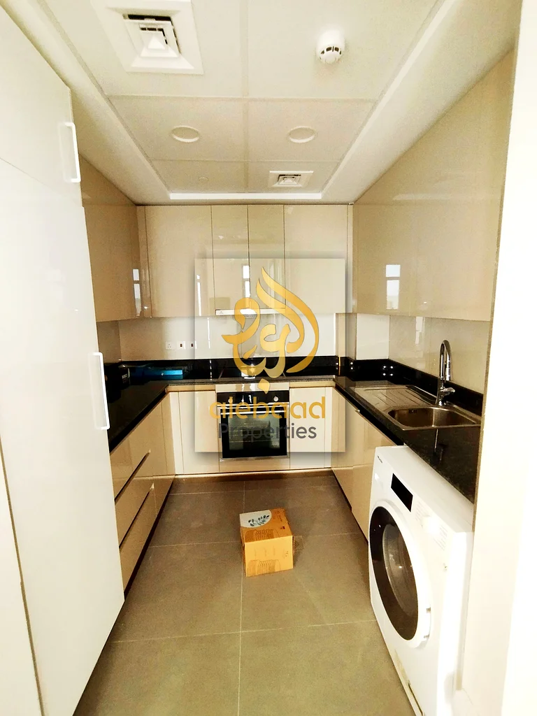 Furnished 1Bhk Flat Available For Family With Car Parking Liwan 2 -Book Now63726932783747110