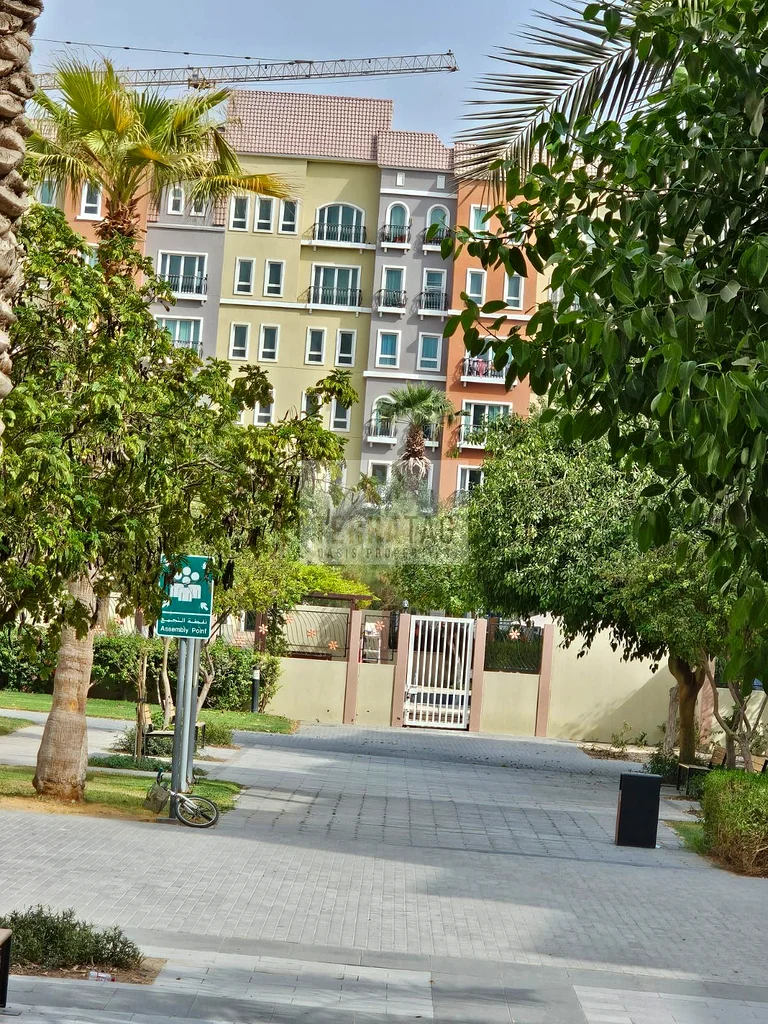 2 BEDROOM //FOR//SELL//CLOSED TO/SIWMMING/POOL63936255383555110