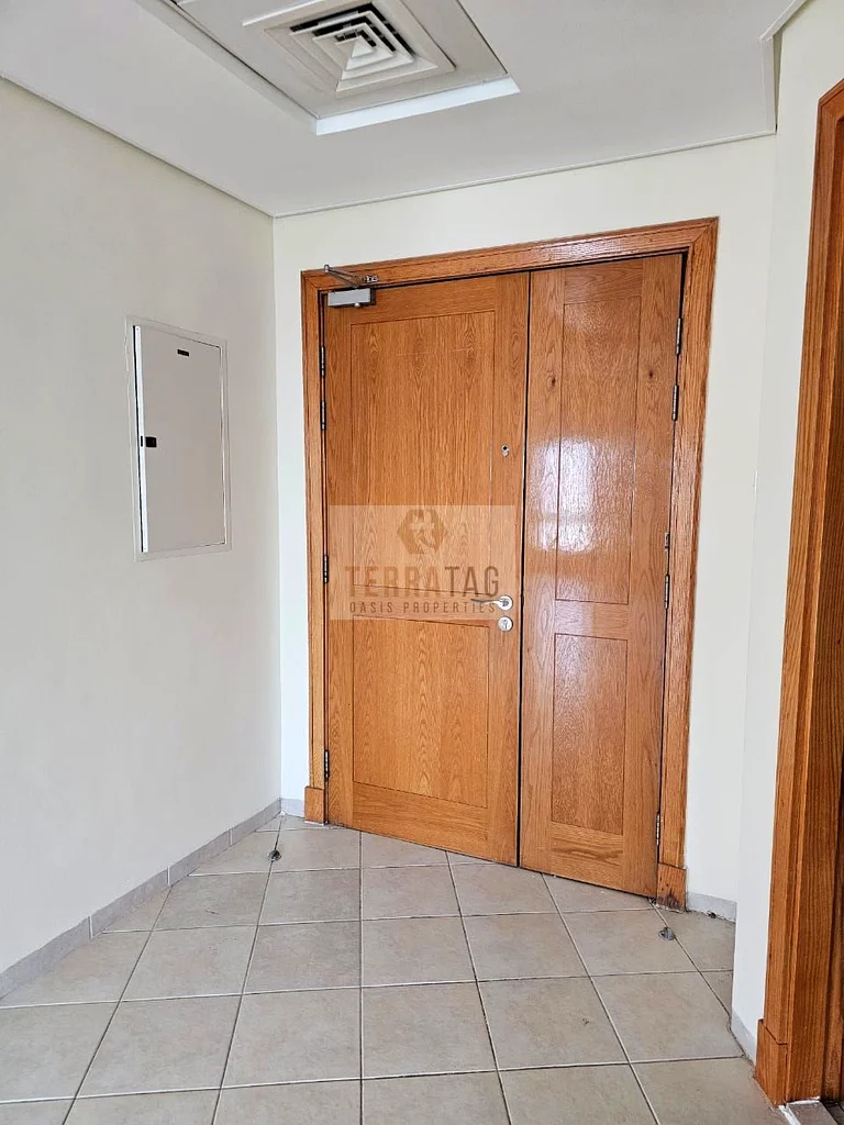 2 BEDROOM //FOR//SELL//CLOSED TO/SIWMMING/POOL63936255383555114