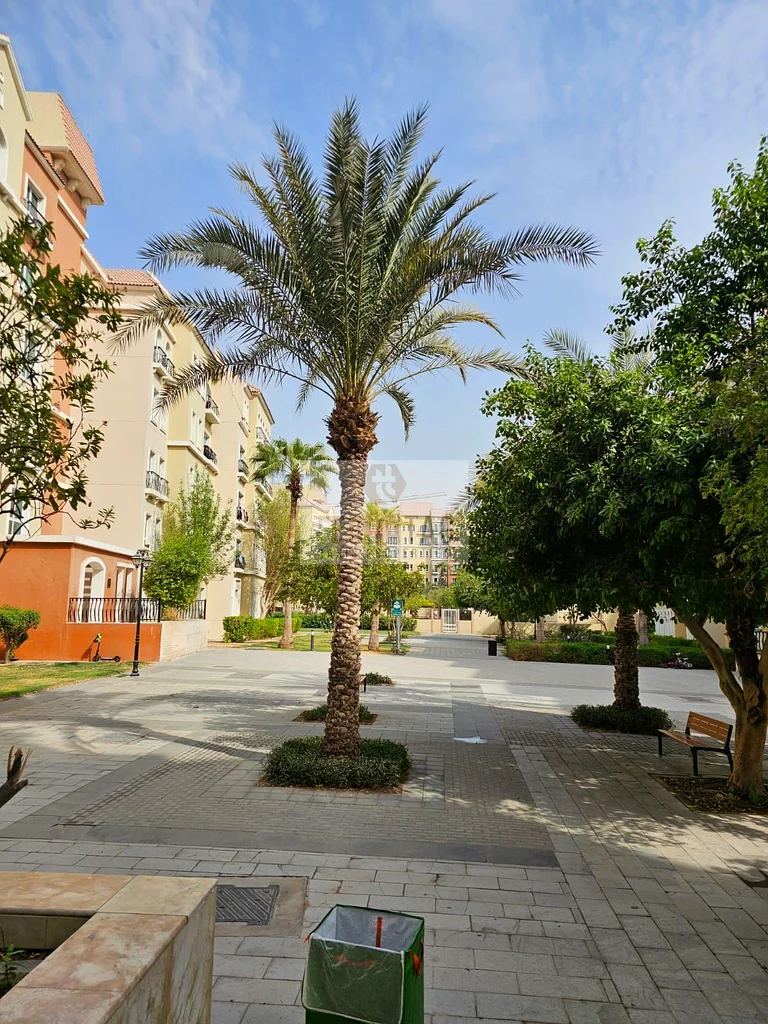 2 BEDROOM //FOR//SELL//CLOSED TO/SIWMMING/POOL63936255383555112