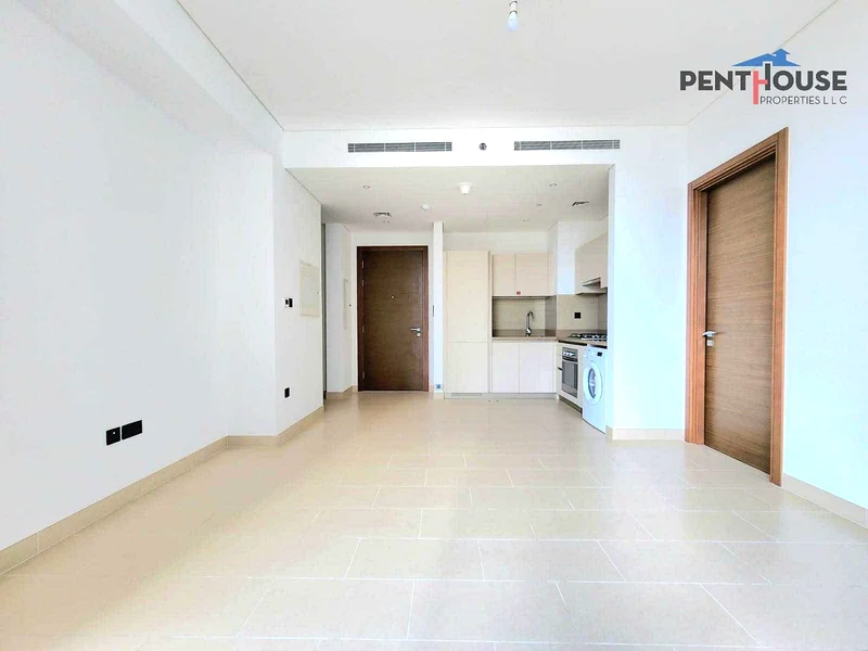Burj Khalifa View | Well Maintained | Vacant63757953232257111