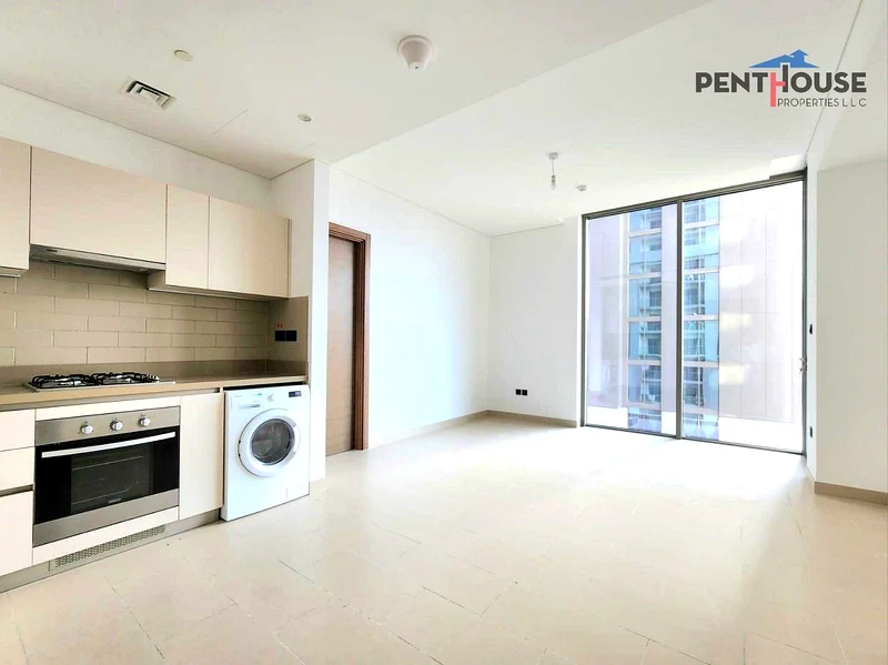 Burj Khalifa View | Well Maintained | Vacant63757953232257114