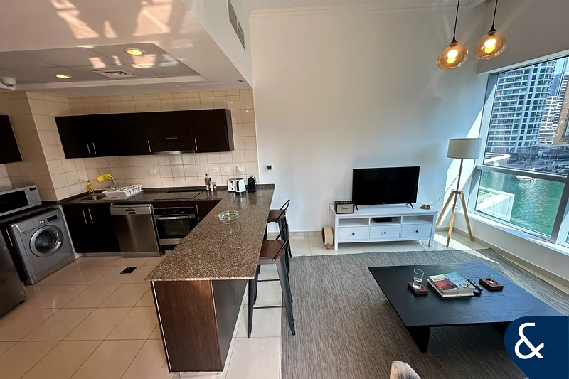 Marina Views | Central Tower | Balcony64040143344641112