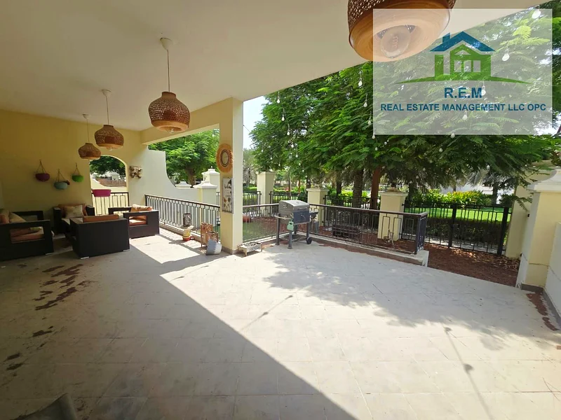 مؤثثة بالكامل | 4 غرف نوم + خادمة | جاهزة للانتقال63813840360705114