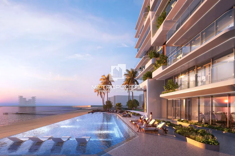 Luxury Apartment | Prime Location | Large Layout64006802047873110