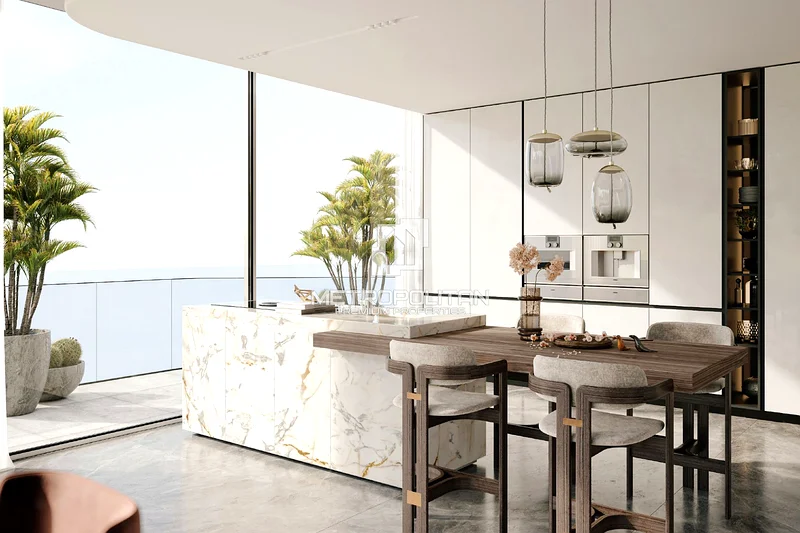 Luxury Apartment | Prime Location | Large Layout64006802047873112