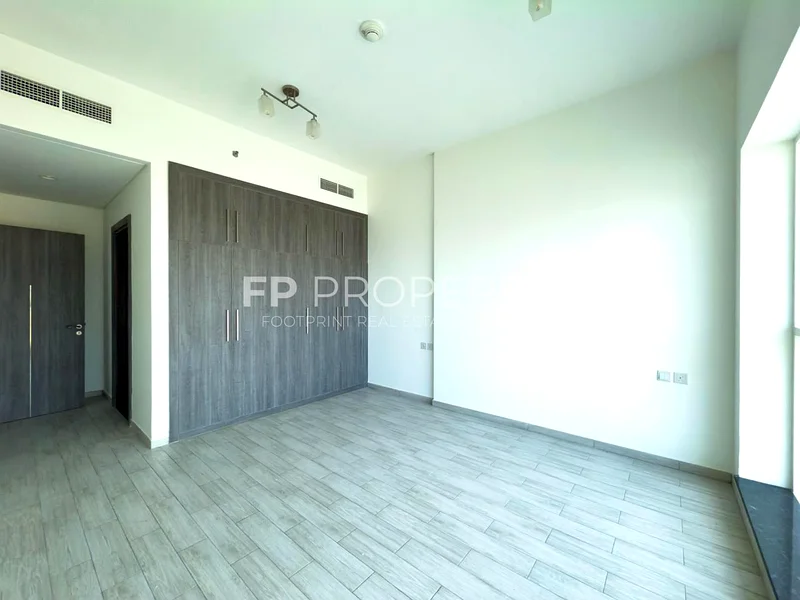 منظر برج | غرفة نوم واحدة | جاهز للانتقال63732018655489114