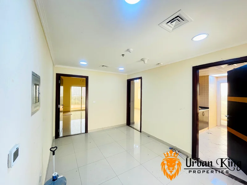 2Bhk Apt With Balcony / Amenities Available / Only For Family63742093157250113