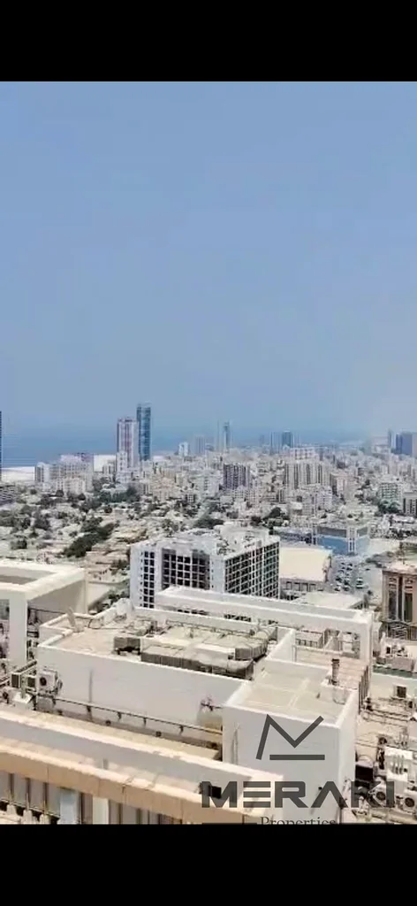🏢 شقة فاخرة للبيع – أبراج عجمان وان (تصميم متميز)63866414128513111