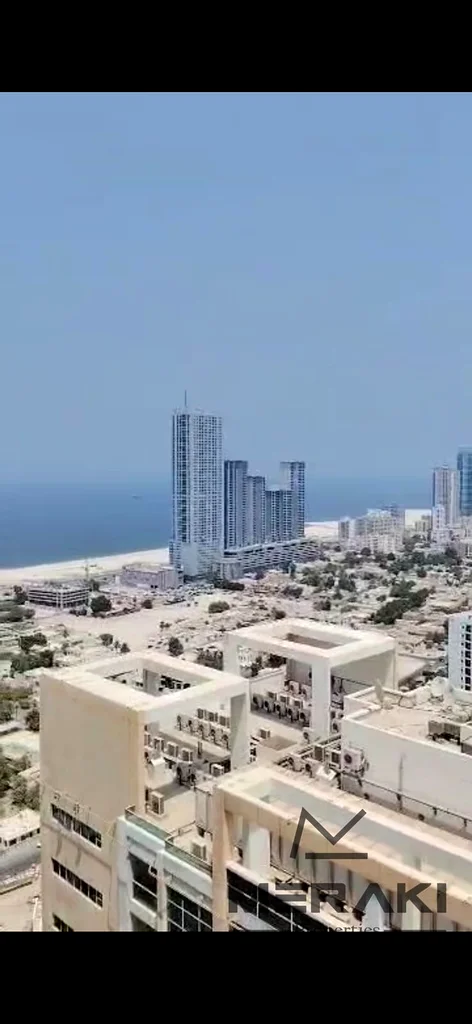 🏢 شقة فاخرة للبيع – أبراج عجمان وان (تصميم متميز)63866414128513113