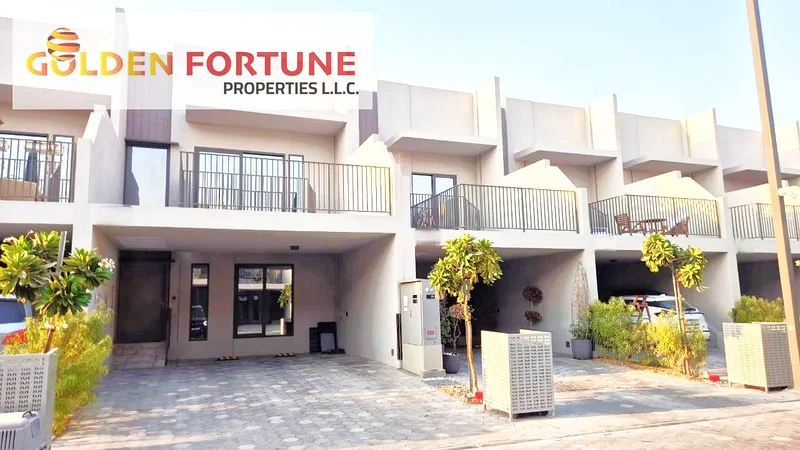 شاغرة في مجمع سكني، منزل مزدوج، بالقرب من الحديقة63748470474371112
