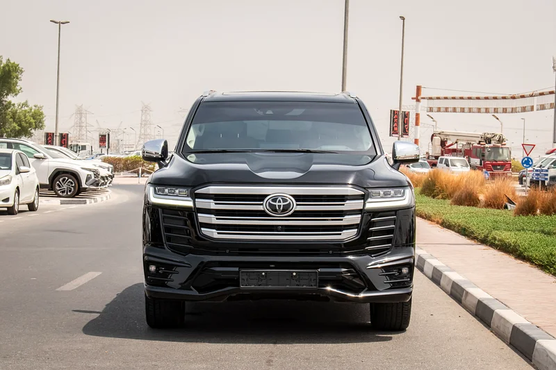 2024 - TOYOTA LAND CRUISER  VX.S - GCC SPECS - ONLY 7,000 KM63699053019905111