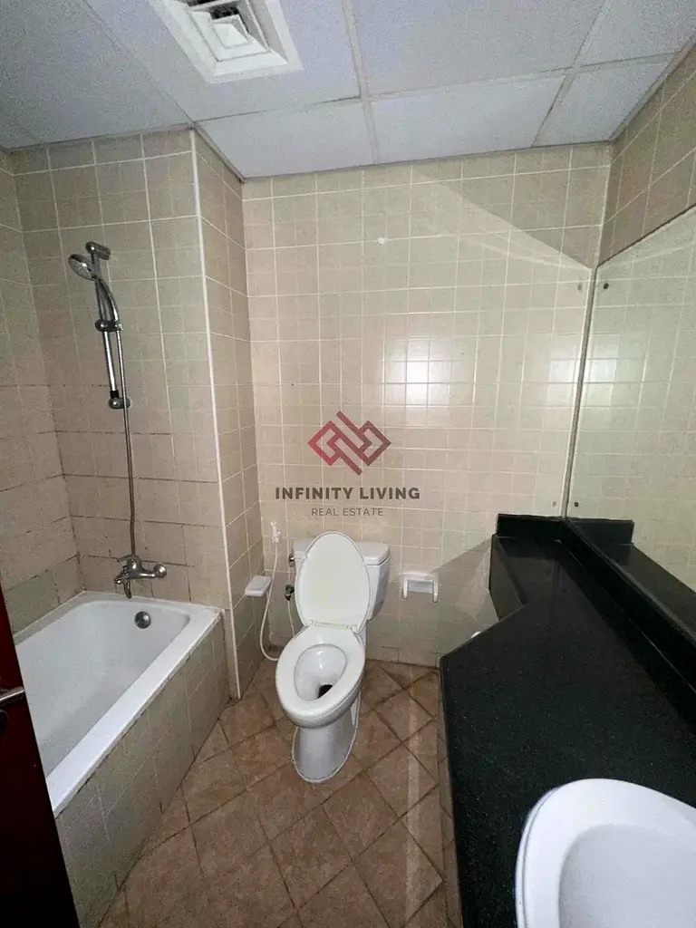 Spacious Studio | Prime Location | Metro Access63730699474051113