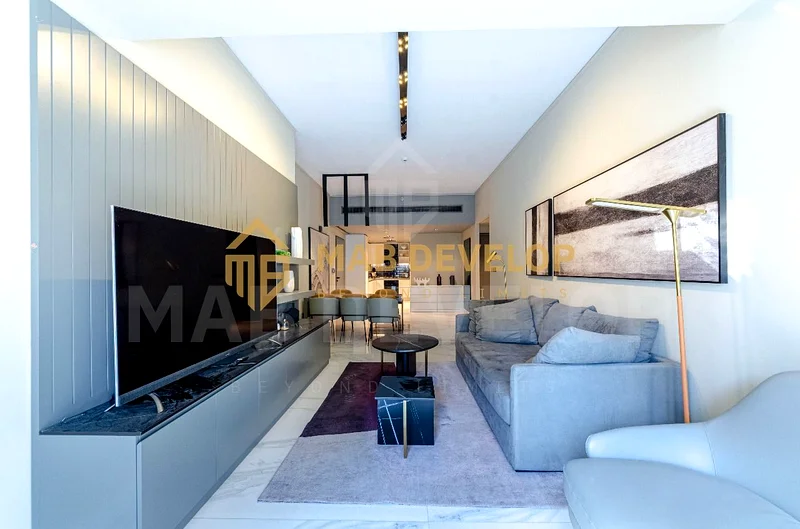 تصميم ضخم | أثاث فاخر | موقع متميز63798312928257114