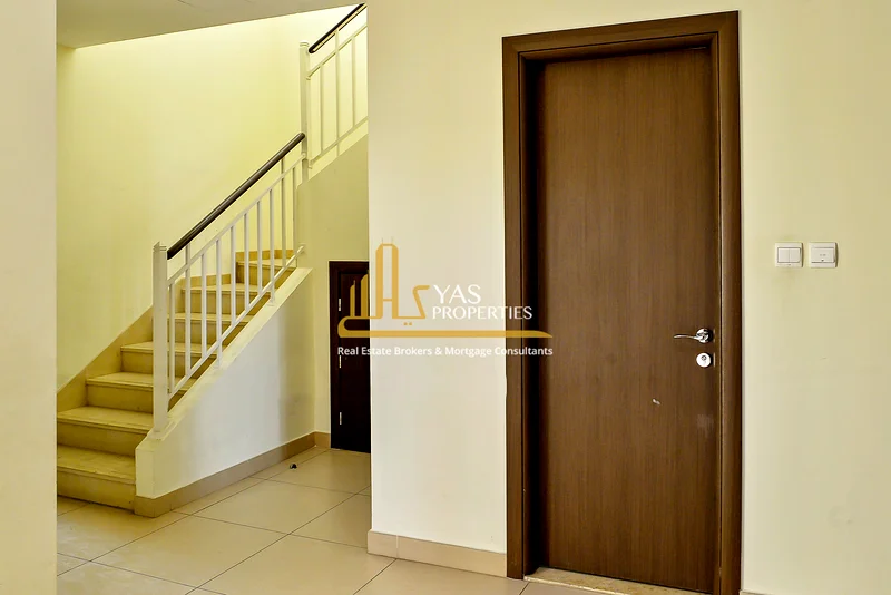 Single Row | Close to Pool | Spacious Layout63747172800257113