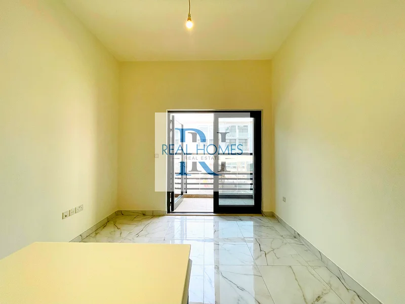 Prime Studio | Bright & Airy | Pool View63786429513857111
