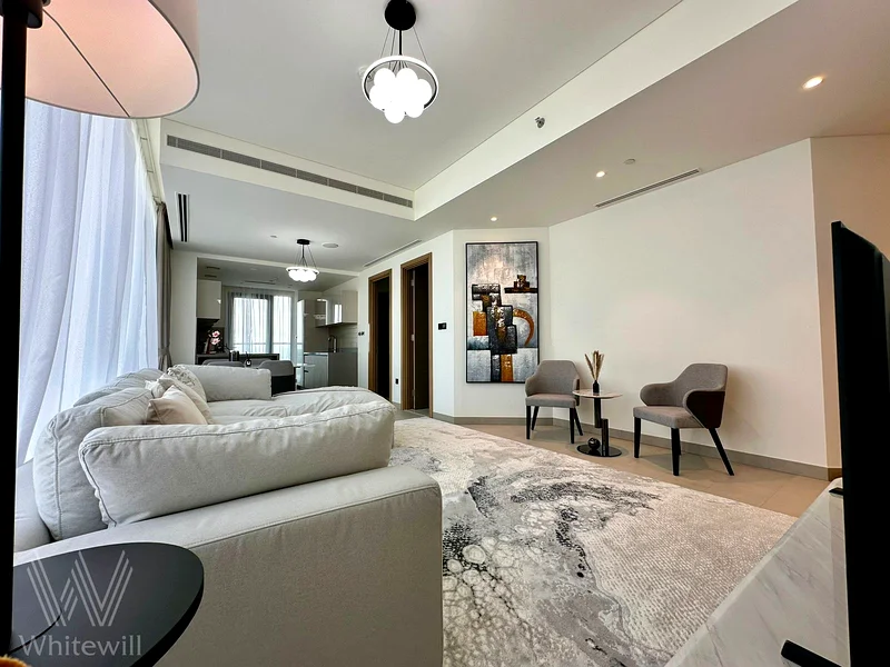 Fully Furnished | Vacant | Excellent Location64016677759875111
