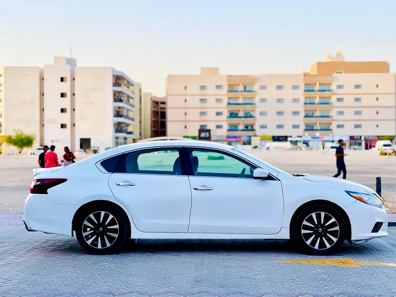 Nissan Altima 2018 SV 
GCC Specification63699056676865114