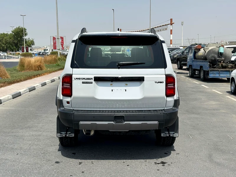 Toyota prado all rounder SE 2.4 petrol63700381074947112