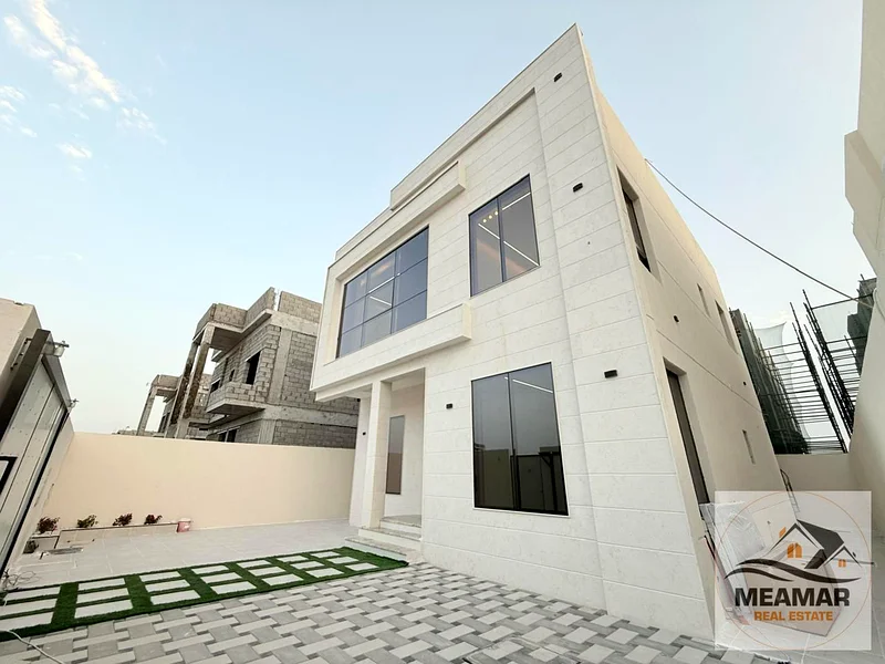 فيلا فاخرة للبيع في الهيليو 2 بـ 4 غرف نوم رئيسية63912467150978113