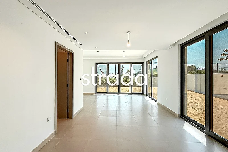 صف مفرد | بالقرب من وسائل الراحة | حديقة مزروعة63806918566786111