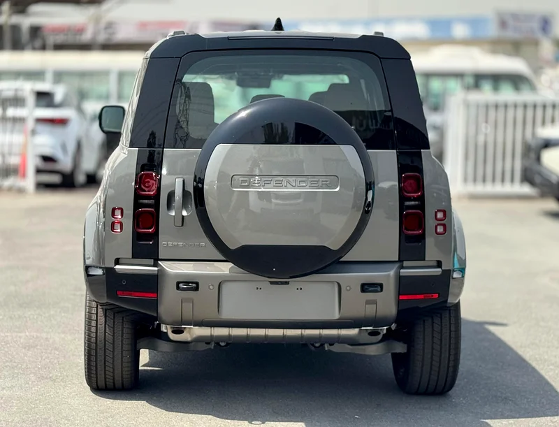 P400 X Dynamic HSE 3.0L Petrol 2025 Export Price @ 345,000 AED63700287721858113