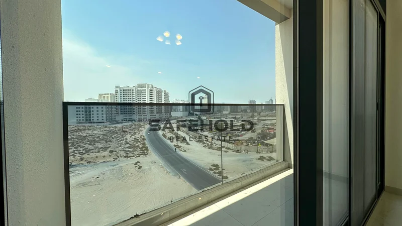 جديد بالكامل | حجم جيد | شقة مكونة من غرفتي نوم للإيجار63766268398594111