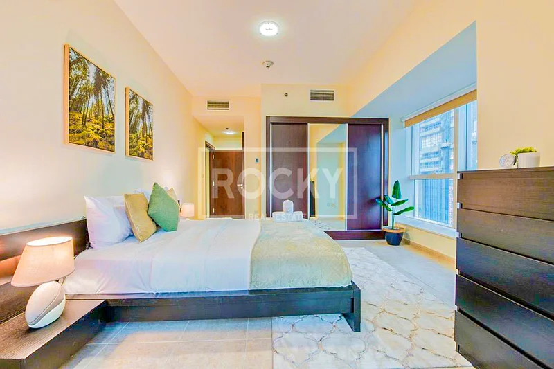 Vacating Soon | High floor | Partially Upgraded64041478593154114