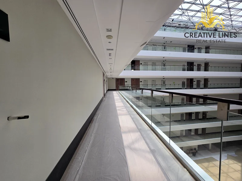 Brand New  || Commercial Building  || Nice Location  ||64051253099521111