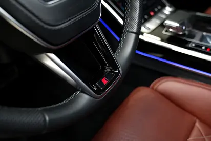 صورة مصغرة 11 لـ 2023 AUDI A8