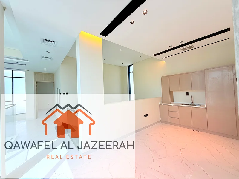فيلا جديدة بالكامل / 6 غرف نوم / مسبح / كتلة خدمة63726296938625114