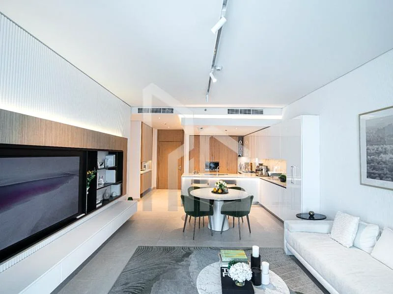 Genuine Resale | Top Floor |  Penthouse Unit64045227577601112