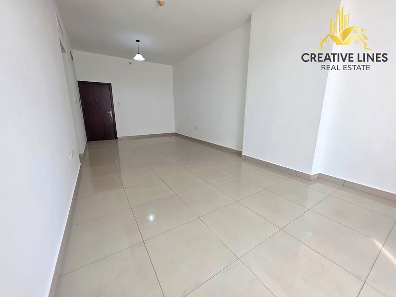 شقة واسعة مكونة من غرفتي نوم متاحة بالقرب من بنك دبي الإسلامي63755699553539112