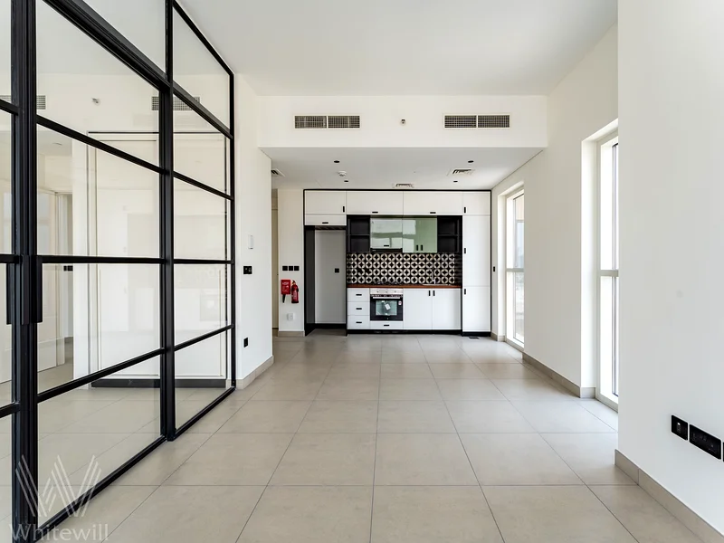 Unfurnished | Middle Floor | Multiple Options64043342721026112