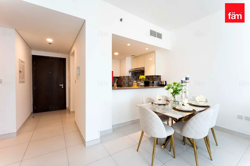 Move-In Ready | Great Amenities | Prime Location63981672745090112