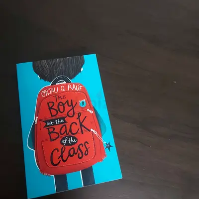 The boy at the back of the class. By Onjli Q. Raúf