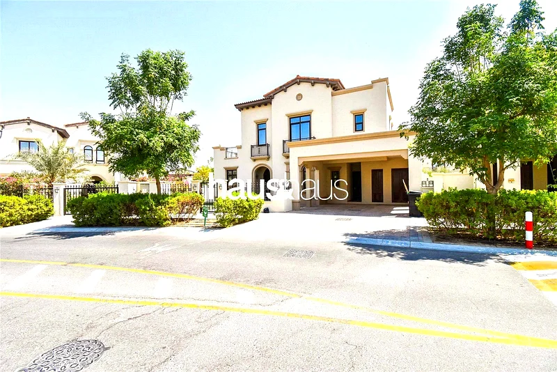 Exclusive | Type 4 | Huge Corner Plot63727028034691110