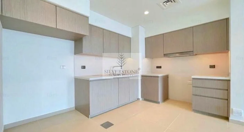 Vacant I Spacious Unit I BLVD facing63773151601154113