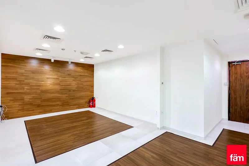 Exclusive | Fitted Office w/ Partition | 4 Parking63815336811907113