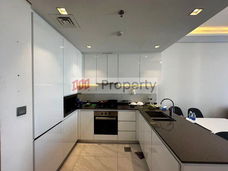 Prime Location | Furnished | Spacious63766068256897112