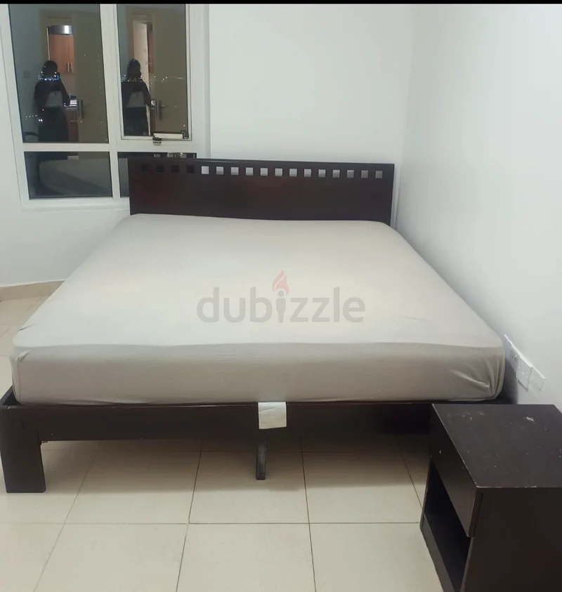 Middle room available for rent near Al Nadha Metro station for couple or single working lady. @200063797914119169110
