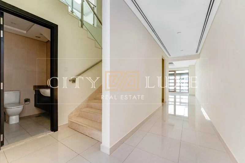 Exclusive | Single Row | Motivated Seller| Vacant63975048979969114