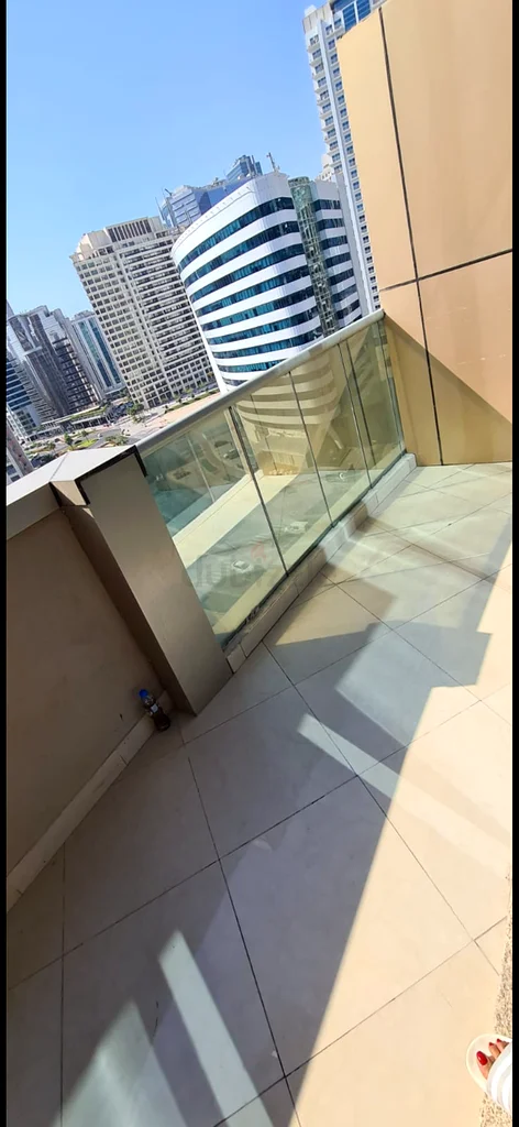 غرفة رئيسية63797193137027111