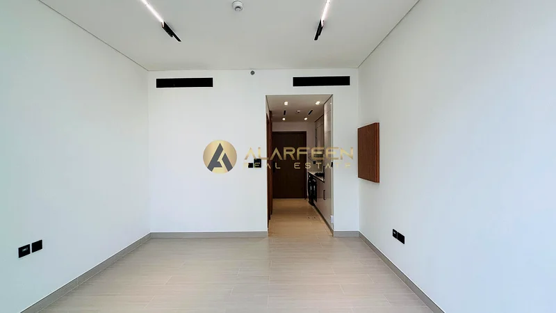 جديد بالكامل | تخطيط واسع | أجهزة مطبخ63785681600003114